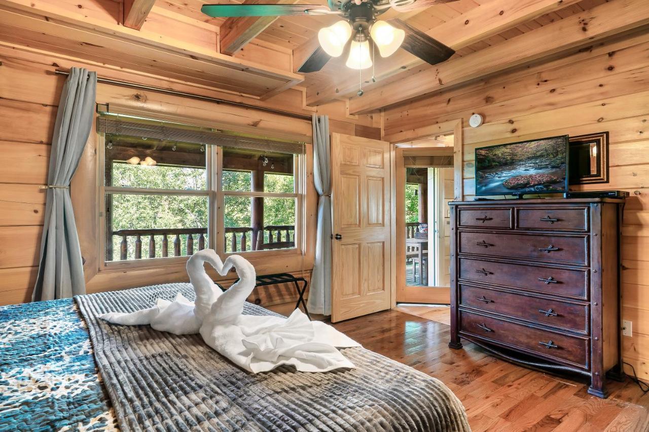 Summer Sale! Pool, Sauna, View, Hottub, Game เซอเวียร์วีล ภายนอก รูปภาพ